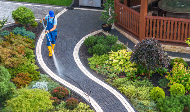 Best Commercial Pressure Washing  in Bartlett, TX